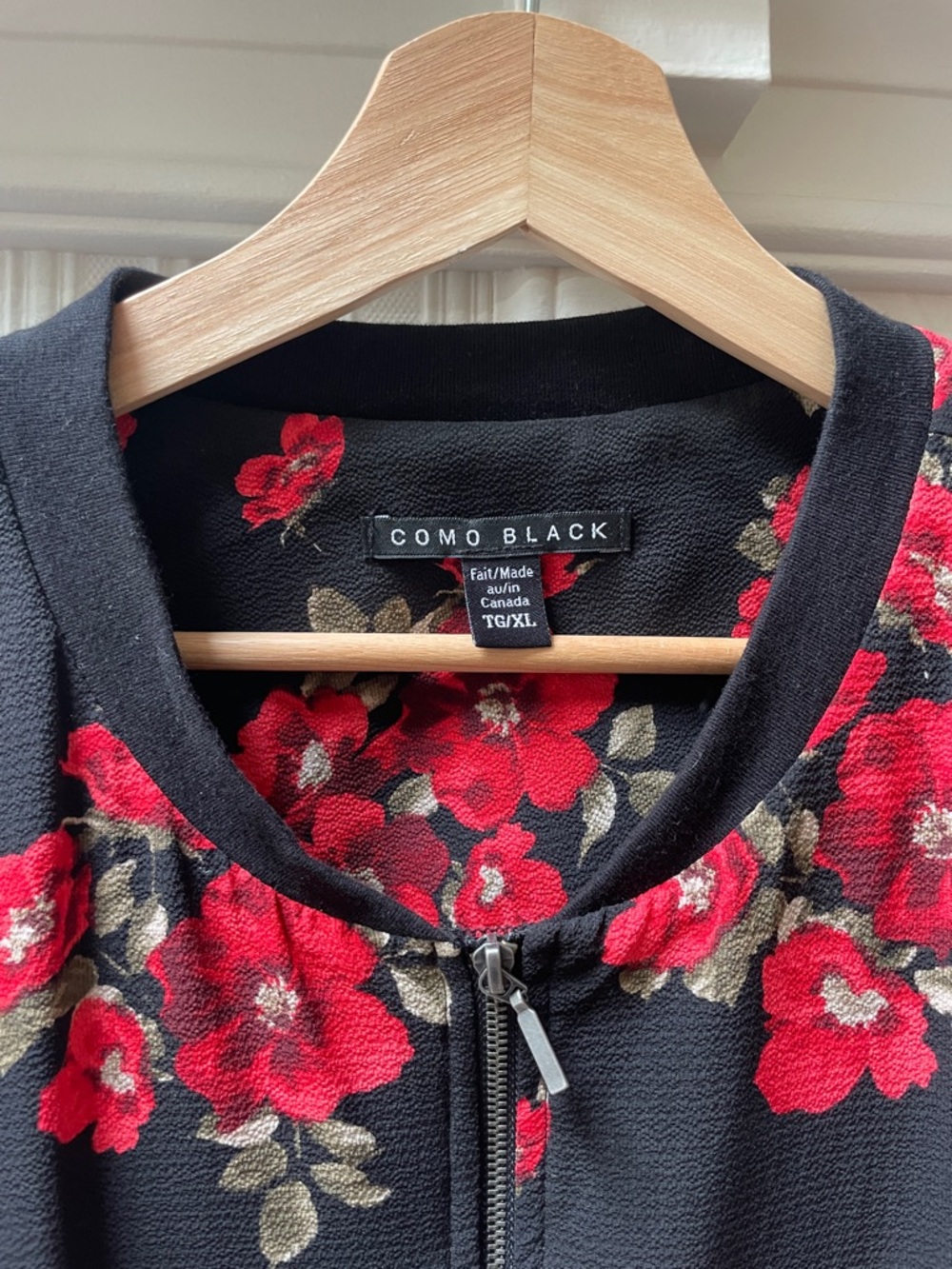 COMO BLACK Women's Black Bomber Jacket with Red Floral Print